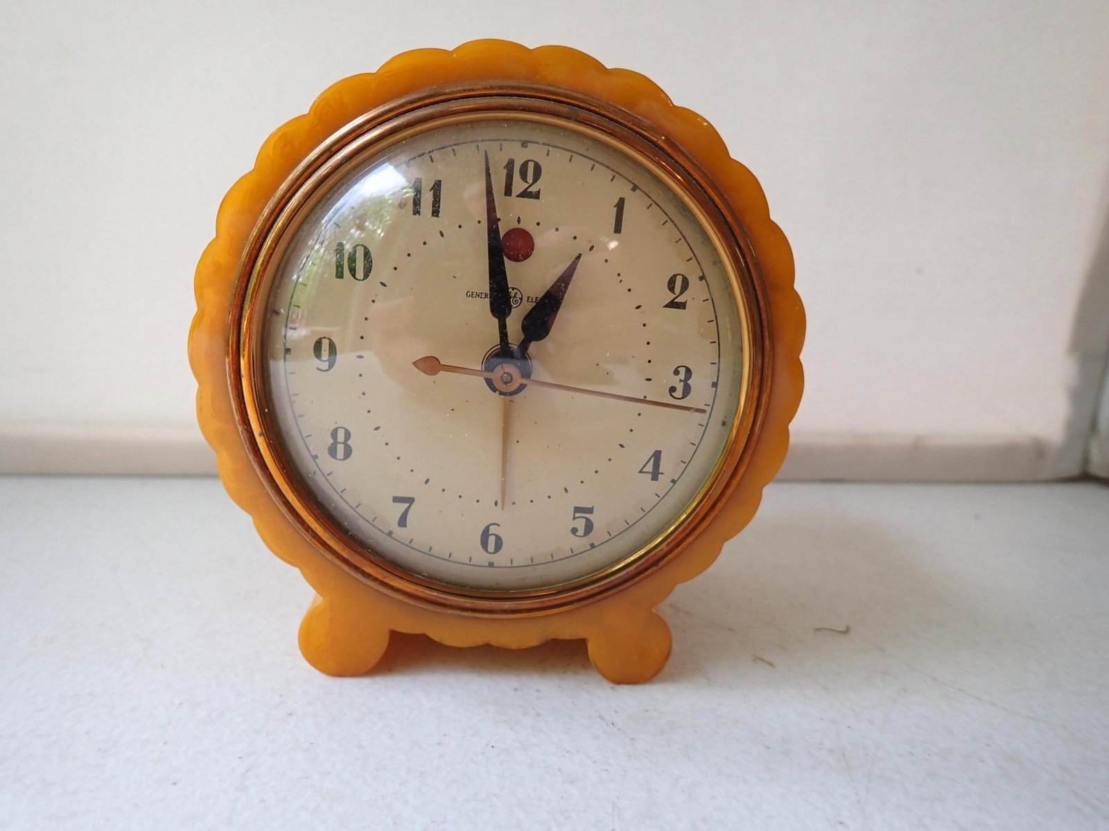 General Electric Bakelite Alarm Clock - 2