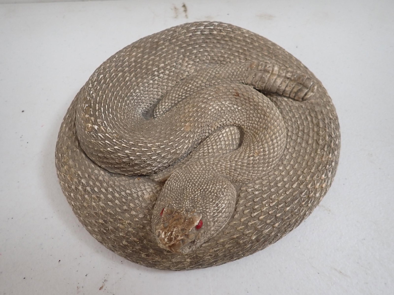 Vintage Chalkware Rattlesnake: Coiled rattle snake with red eyes. Appr. 8" x 7 1/4". Light wear.
