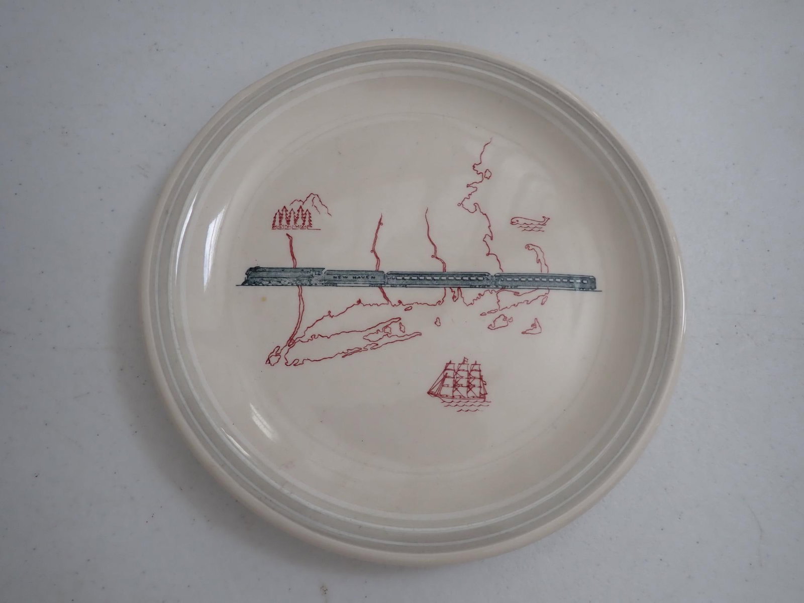 New Haven Railroad Merchants pattern 8 1/2" plate: Good condition