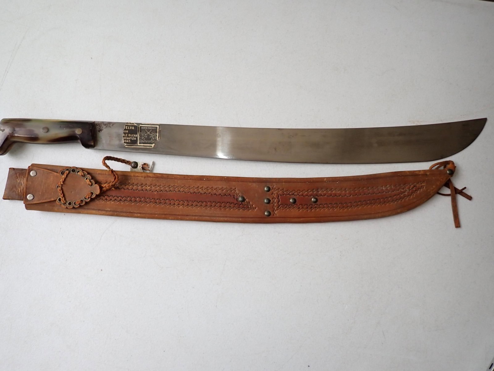 Guatemalan Jungle Machete with Sheath (1 of 11)