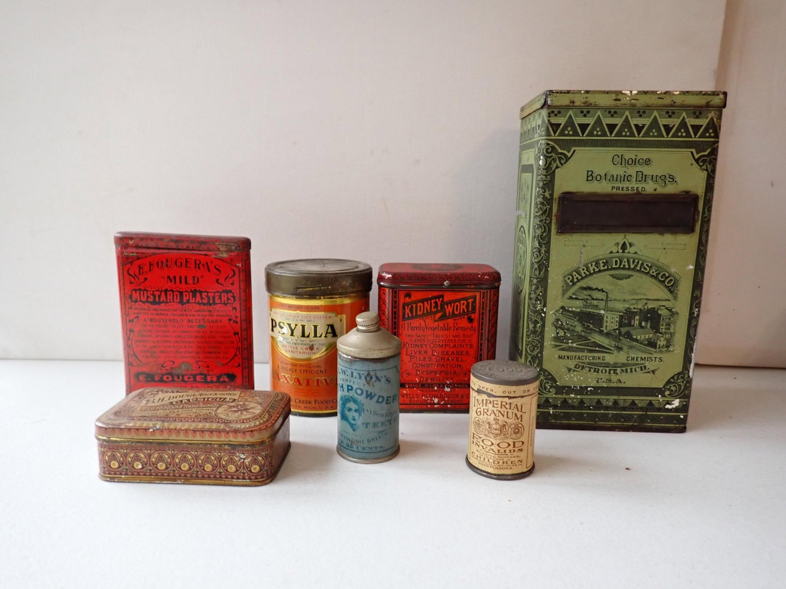 Quack Medicine & medicine tins (1 of 16)