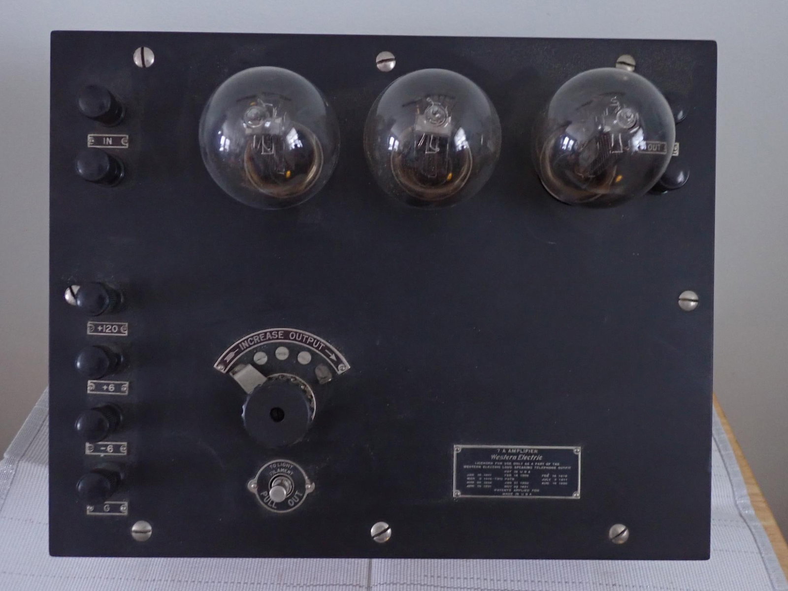 Western Electric Company 7A Amplifier 1923 (1 of 8)