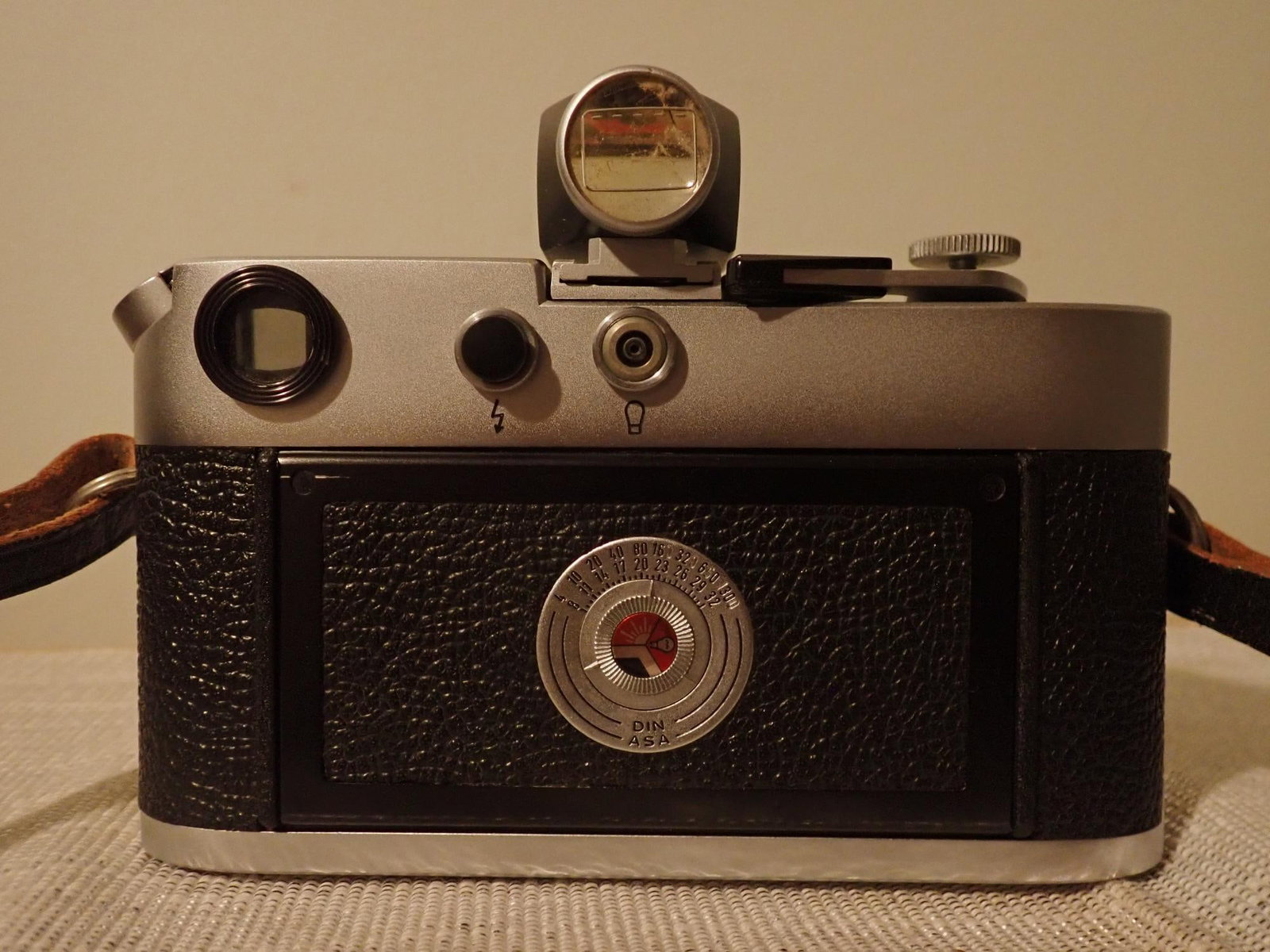 Leica M4 Rangefinder Camera with Lens - 11