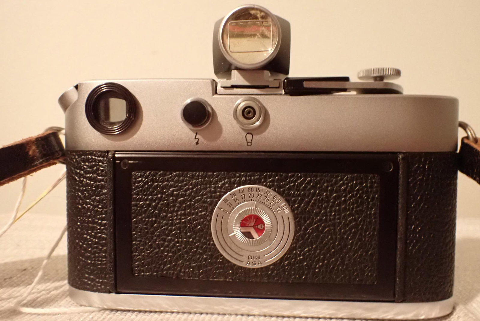 Leica M4 Rangefinder Camera with Lens - 3