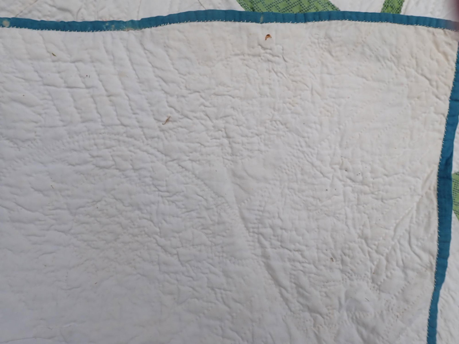 Quilt - Love Apple 1848 - 14