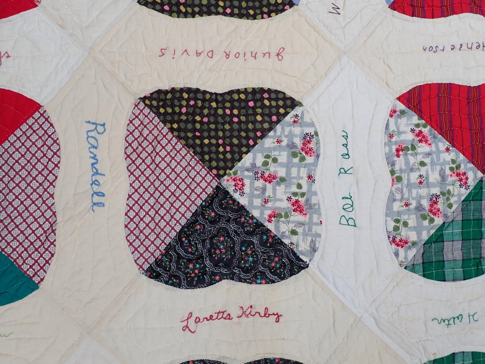 Quilt - Group Made Mosaic 1938 - 11