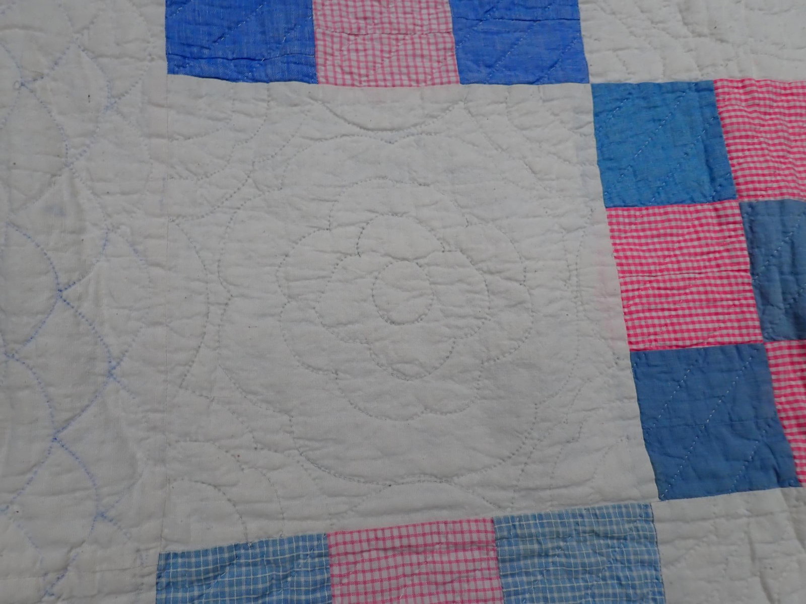 Quilt - Nine Hatch 1925 - 1950 - 9