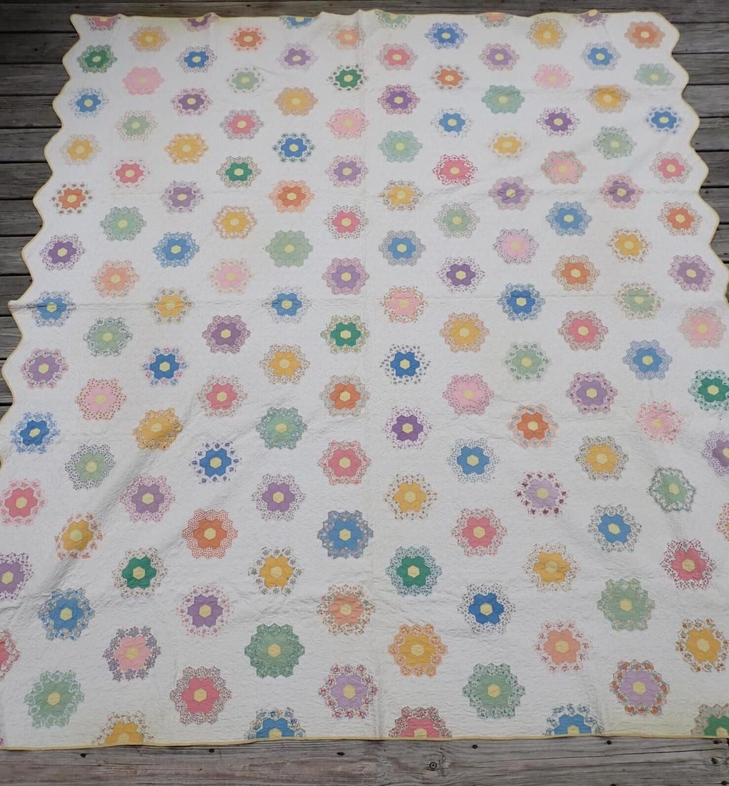 Circa 1940 Grandmother's Flower Garden Quilt: Appr. 93" x 81". Has some Staining on Edges