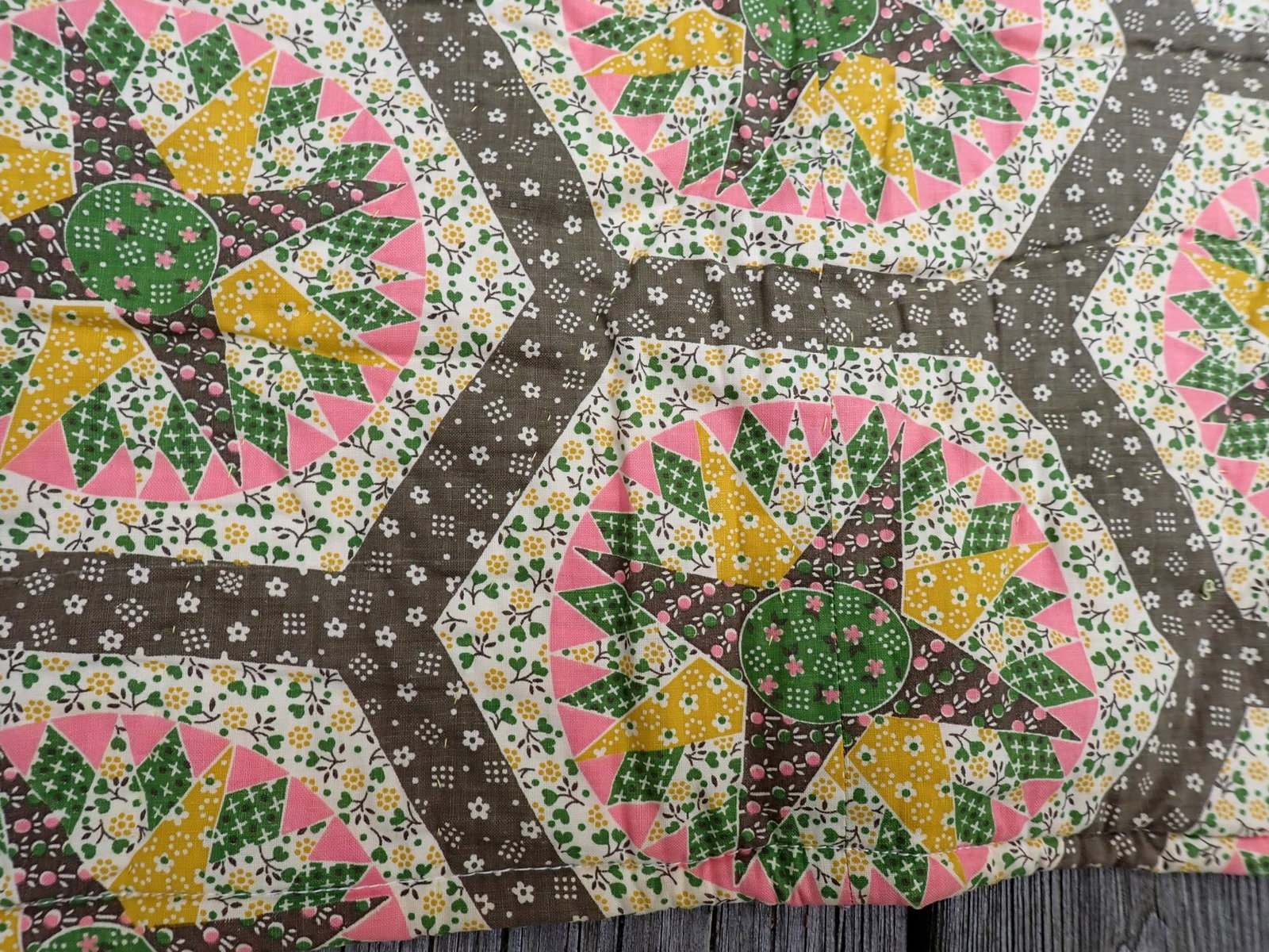 Quilt - Cheater Cloth Patchwork 1970 - 5