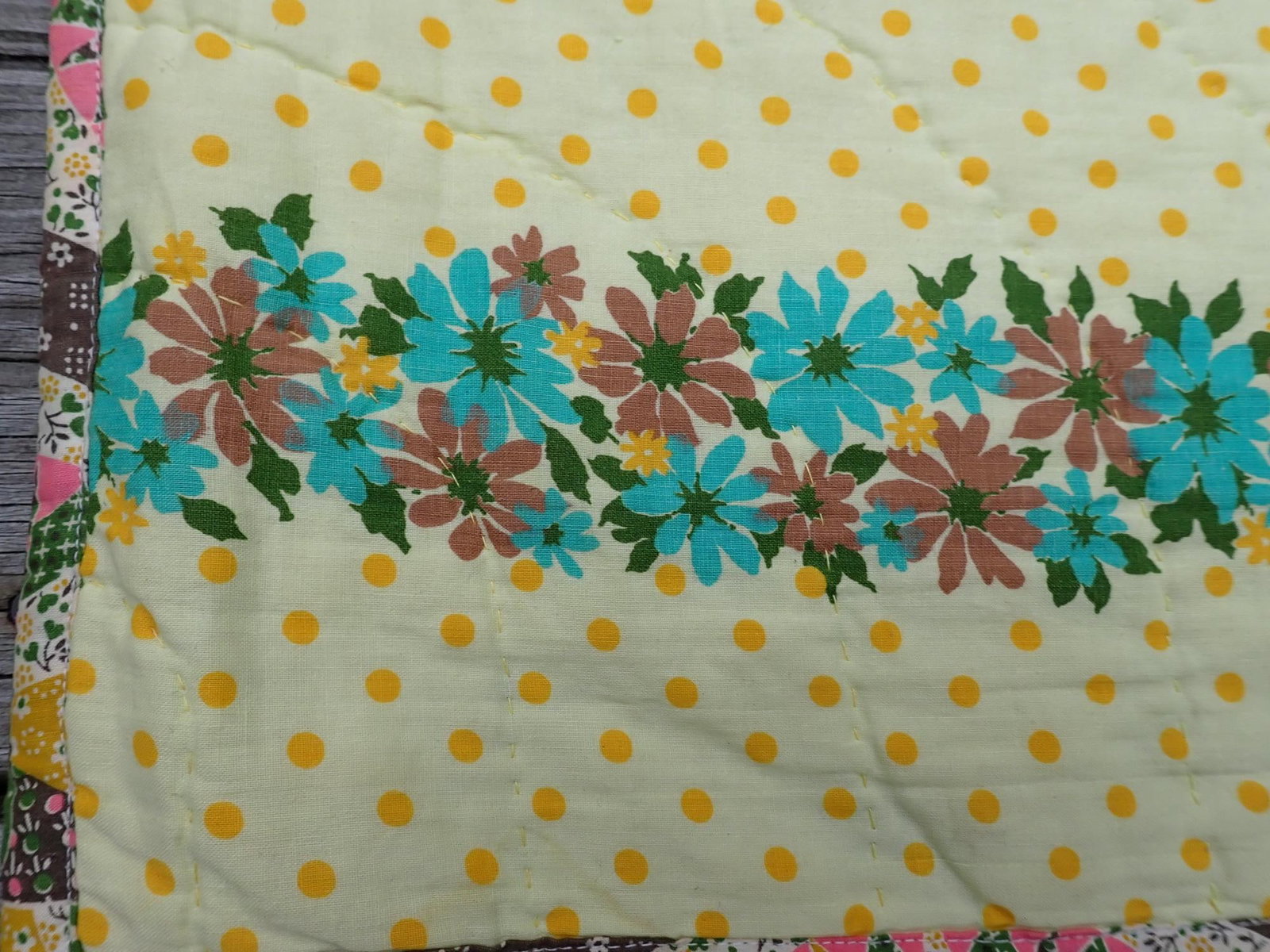 Quilt - Cheater Cloth Patchwork 1970 - 8