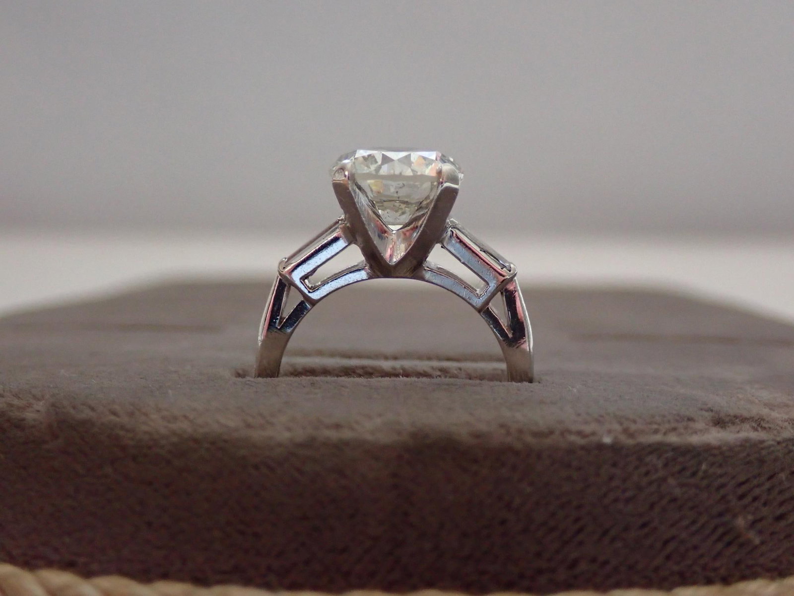 Platinum 3.33 Carat Diamond Ring - 4