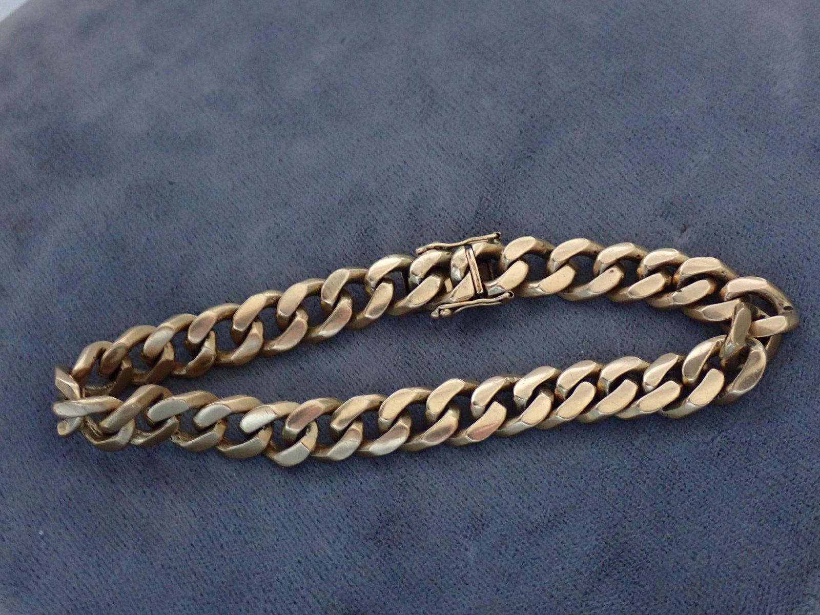 14K Gold 9" Bracelet: 64.4 grams