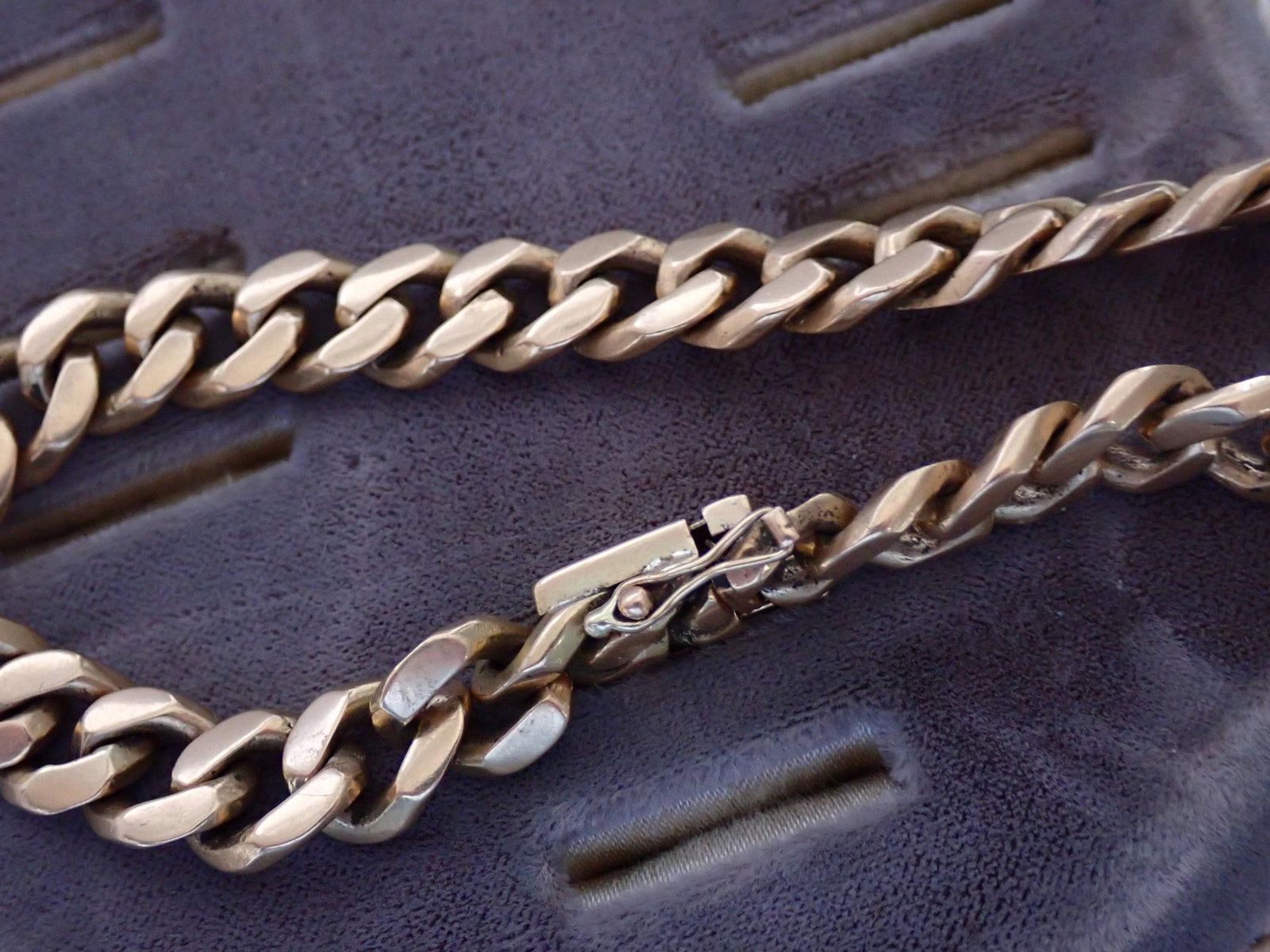 14K Gold 9" Bracelet - 6