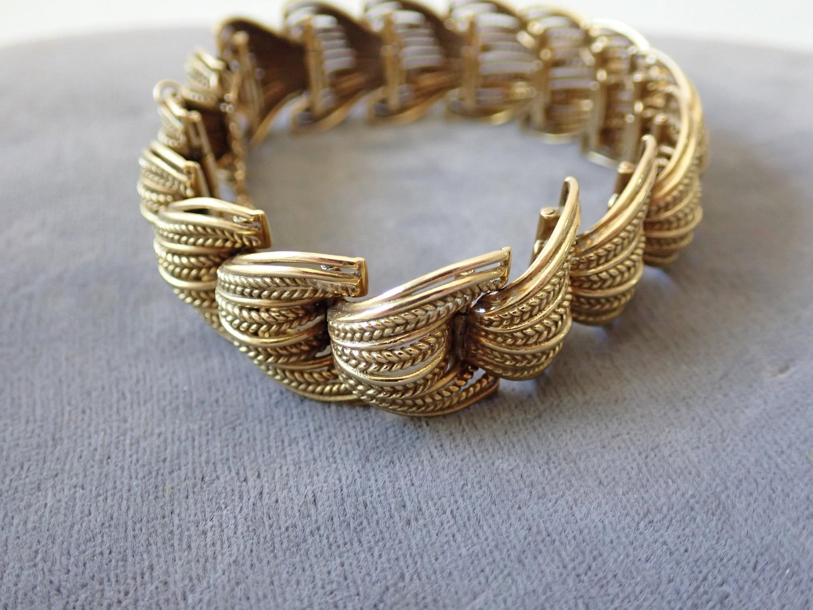 18K Gold Bracelet - 4