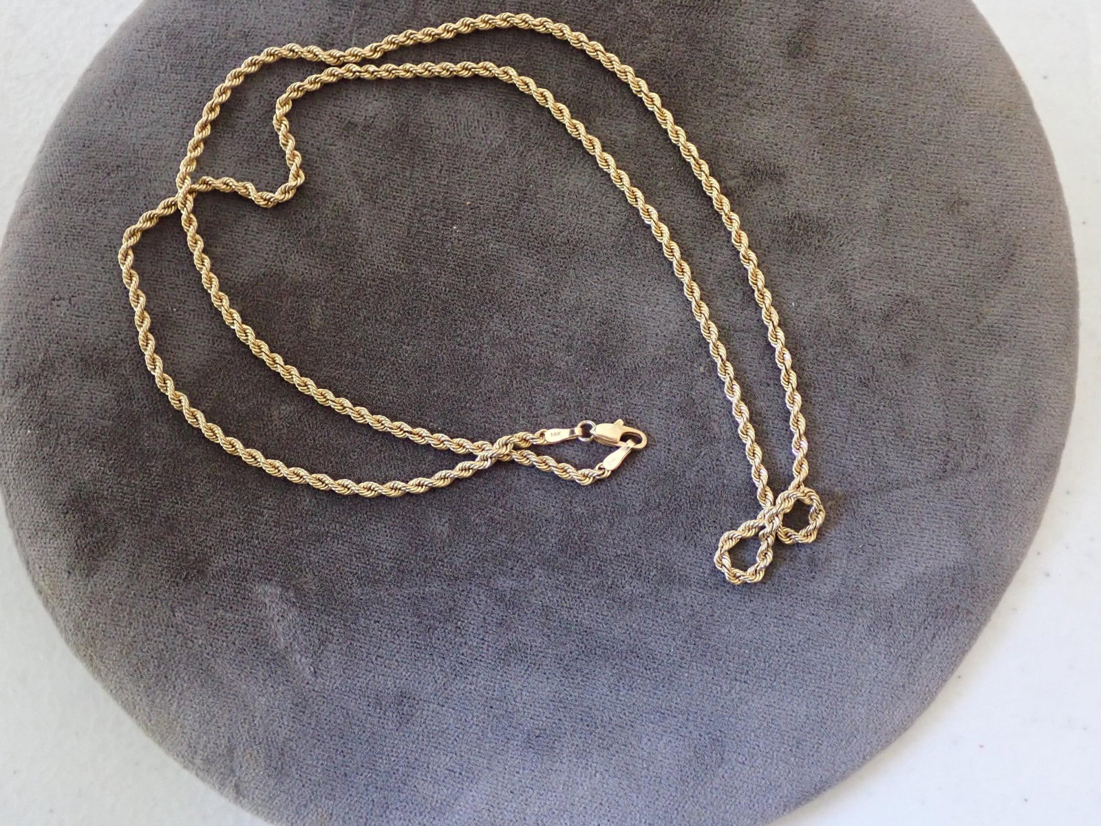 14K 24" Chain - 6