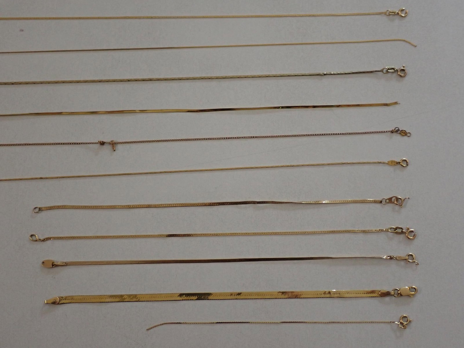 14K Necklace and Bracelets: Most are damaged - 17.9 Grams