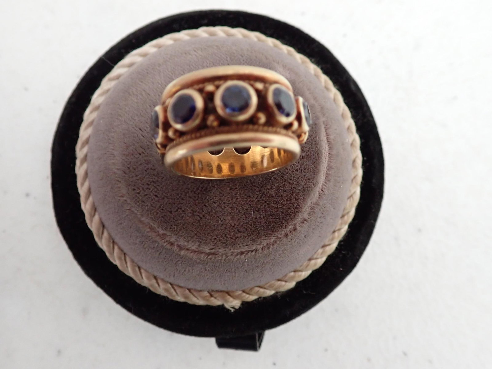 14K IL Ring with Sapphires: 11.1 Grams - Synthetic Sapphires - Missing Stone