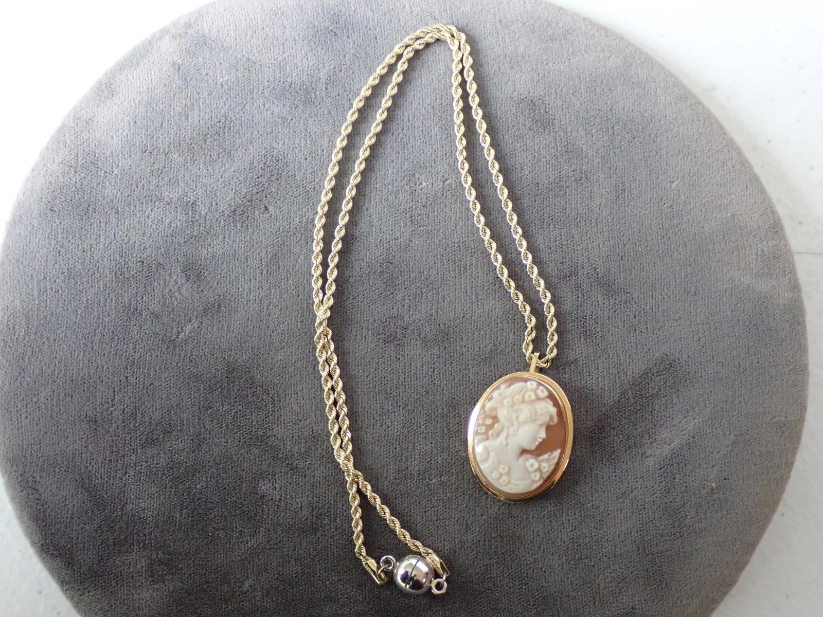 14K Chain with 18K Cameo - Clasp is sterling: 14 Grams