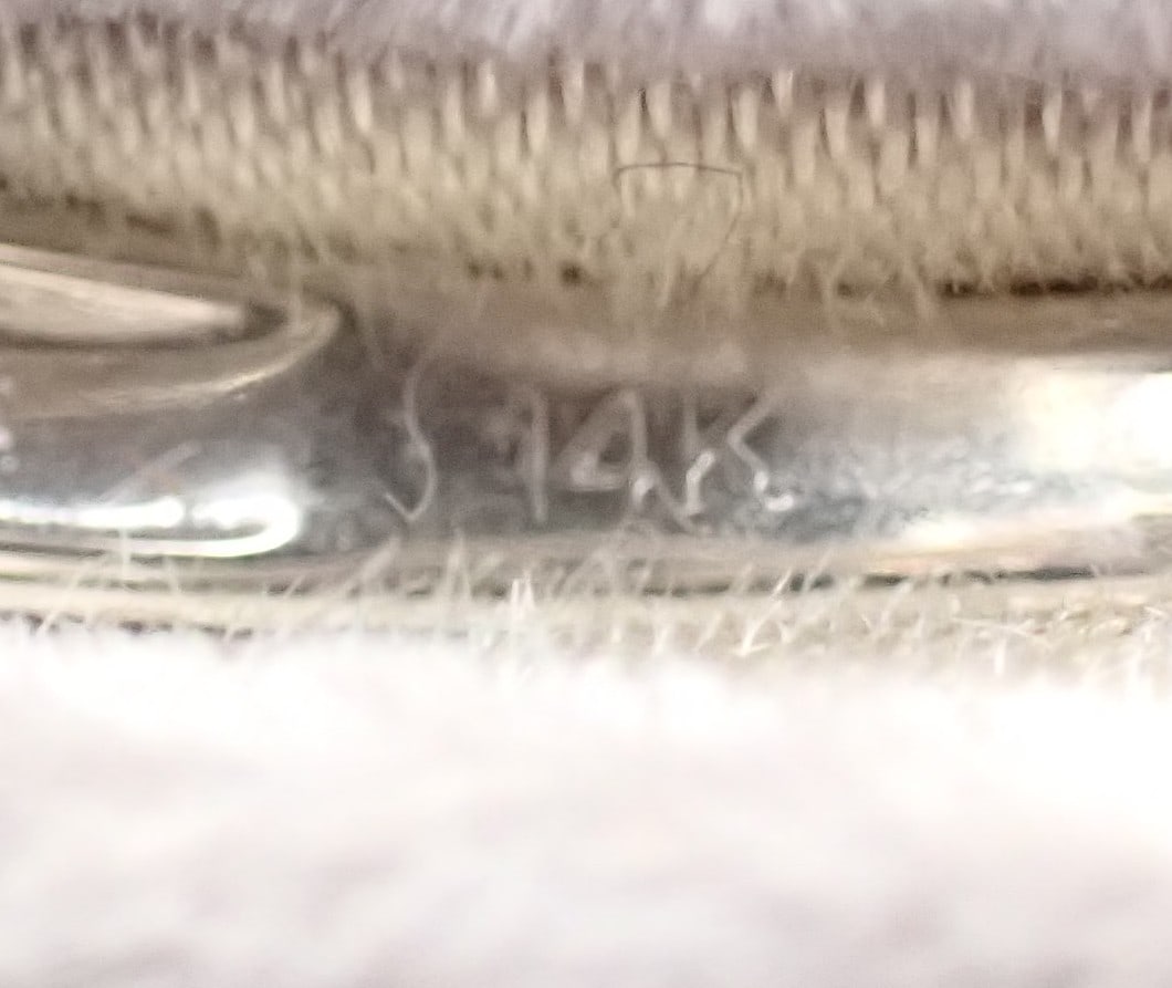 14K White Gold 7 Diamond Ring - 4