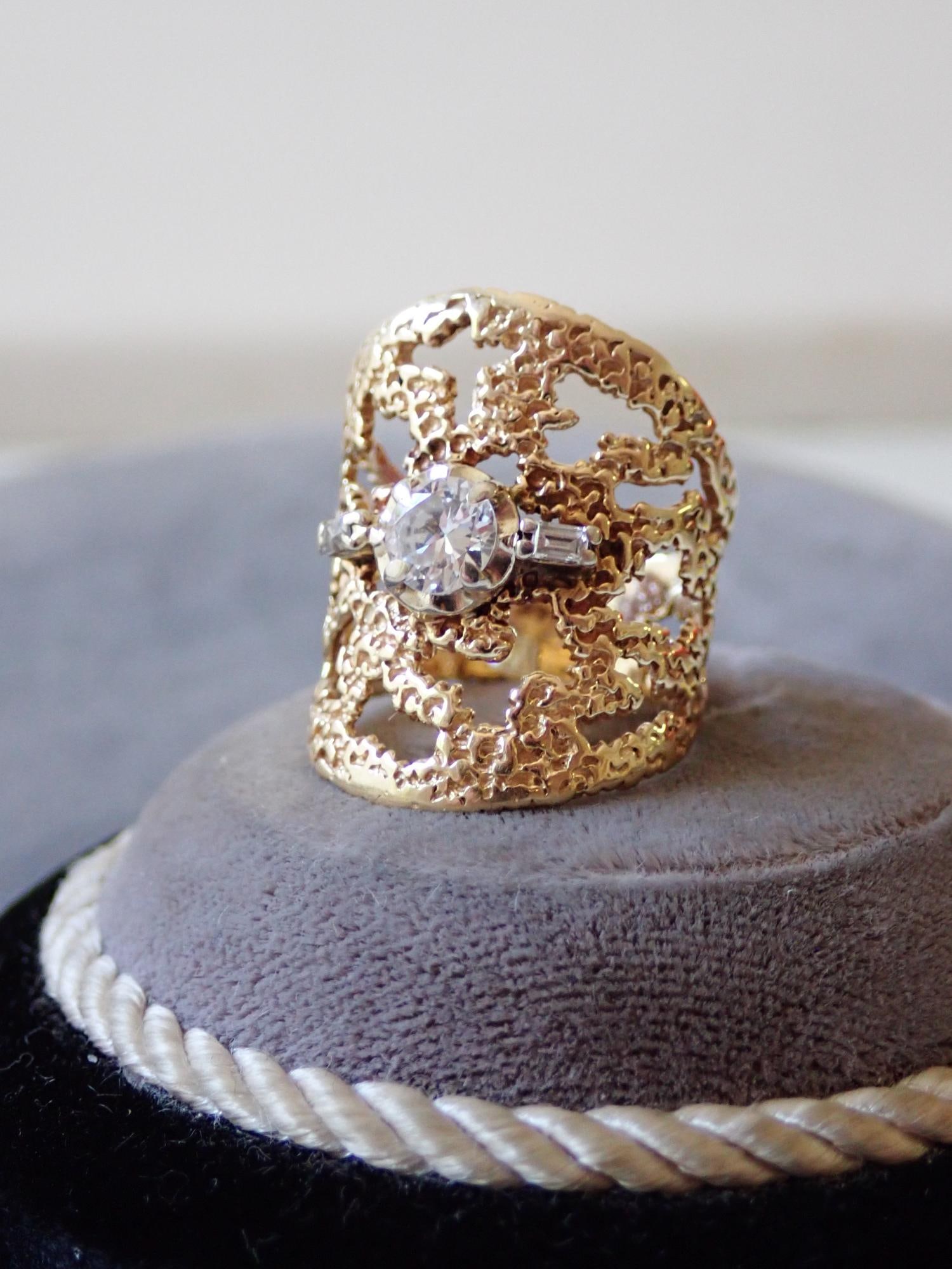 14K and Diamond Ring - 6