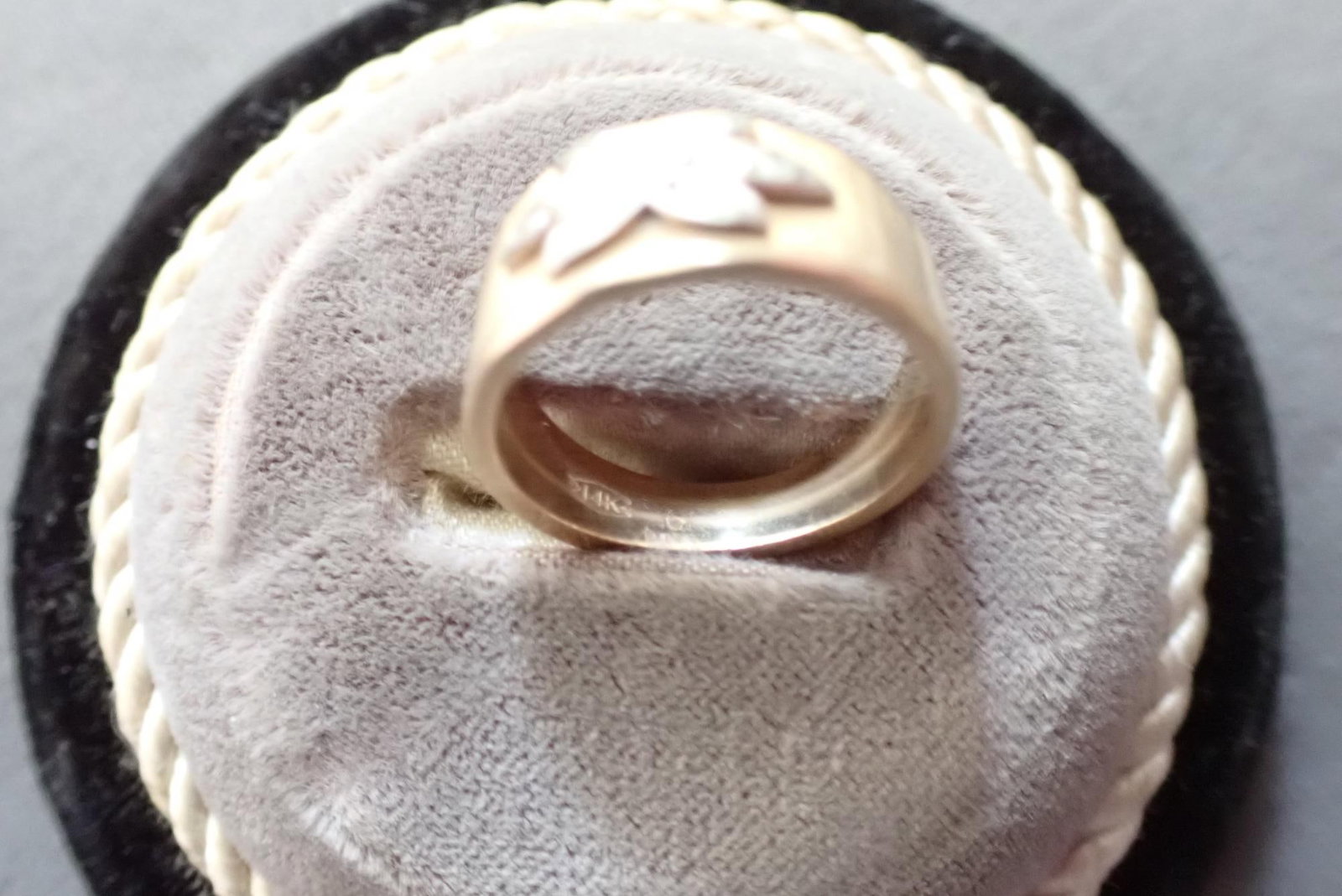 14K & Diamond Ring - 3