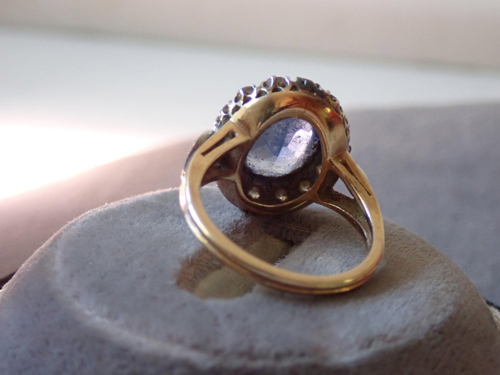 14K and Sapphire Ring - 4