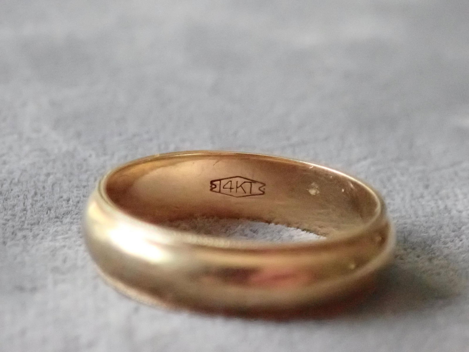 14K Gold Band - 4