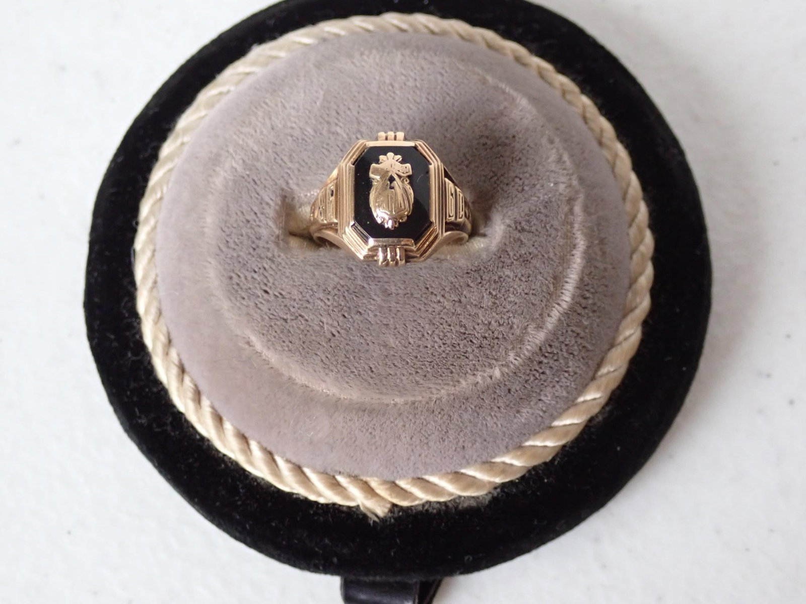 10K O'Neil Co. Ring - 7