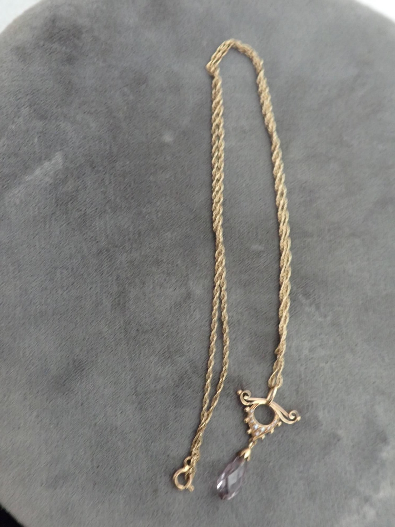 14K Necklace with Amethyst and Pearl Pendant: 3.2 Grams