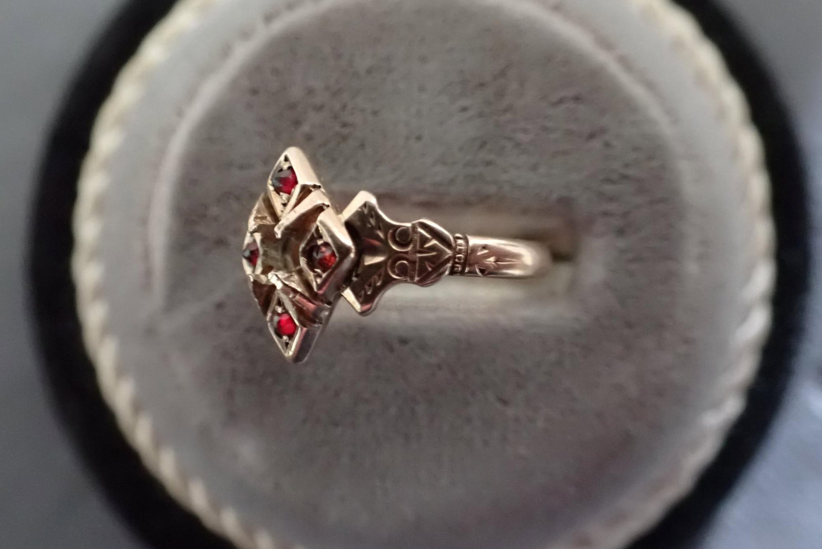 10K Gold and Garnet Ring - 2