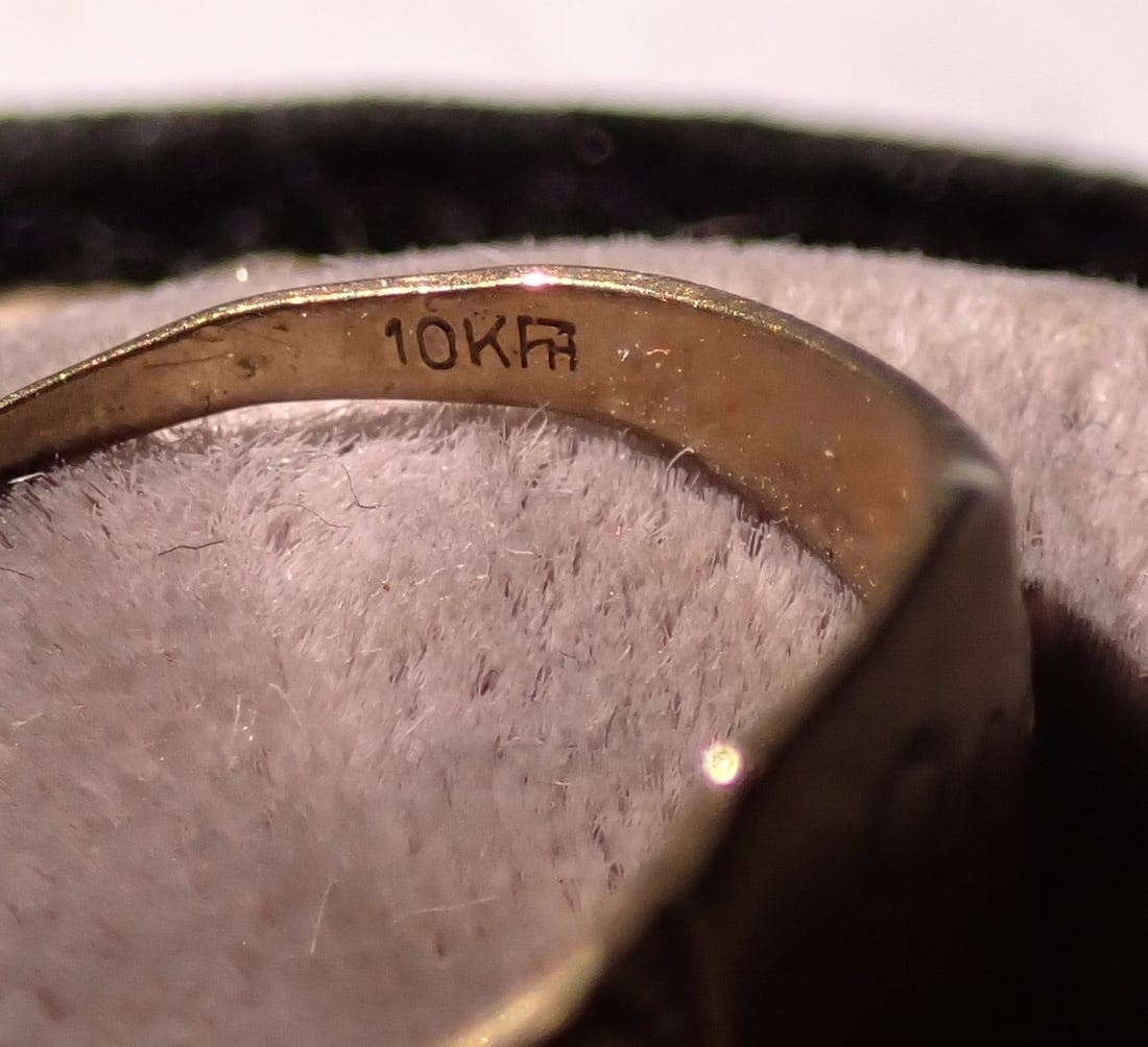 10K Gold Baby Signet Ring - 6