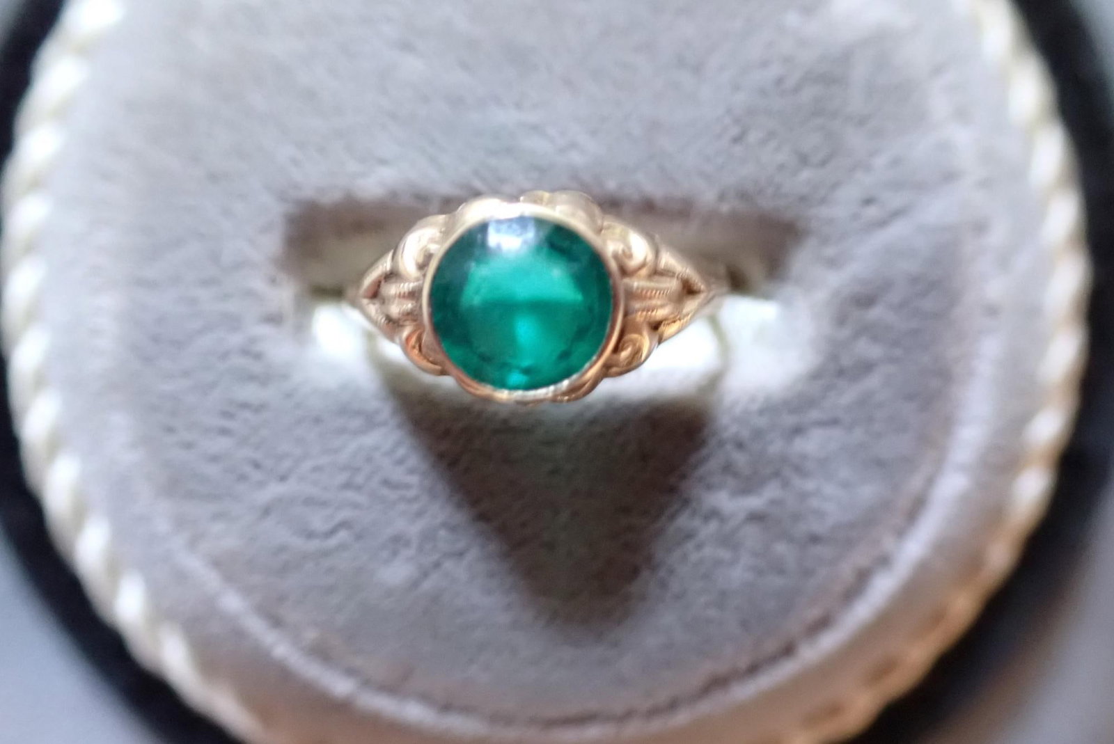 10K Ring with Synthetic Emerald: 0.9 Grams - size will be added