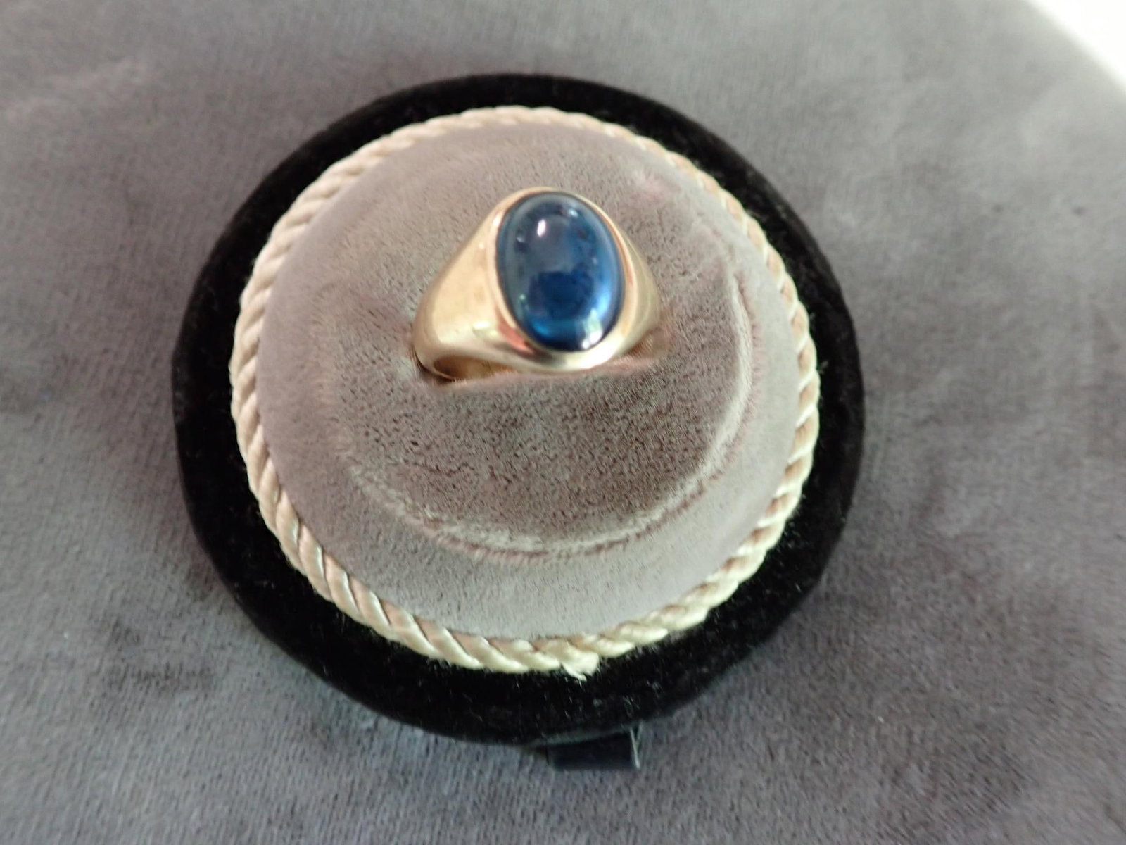 1/20 12K G.F. Ring - Glass Triplet Stone: 4.6 Grams
