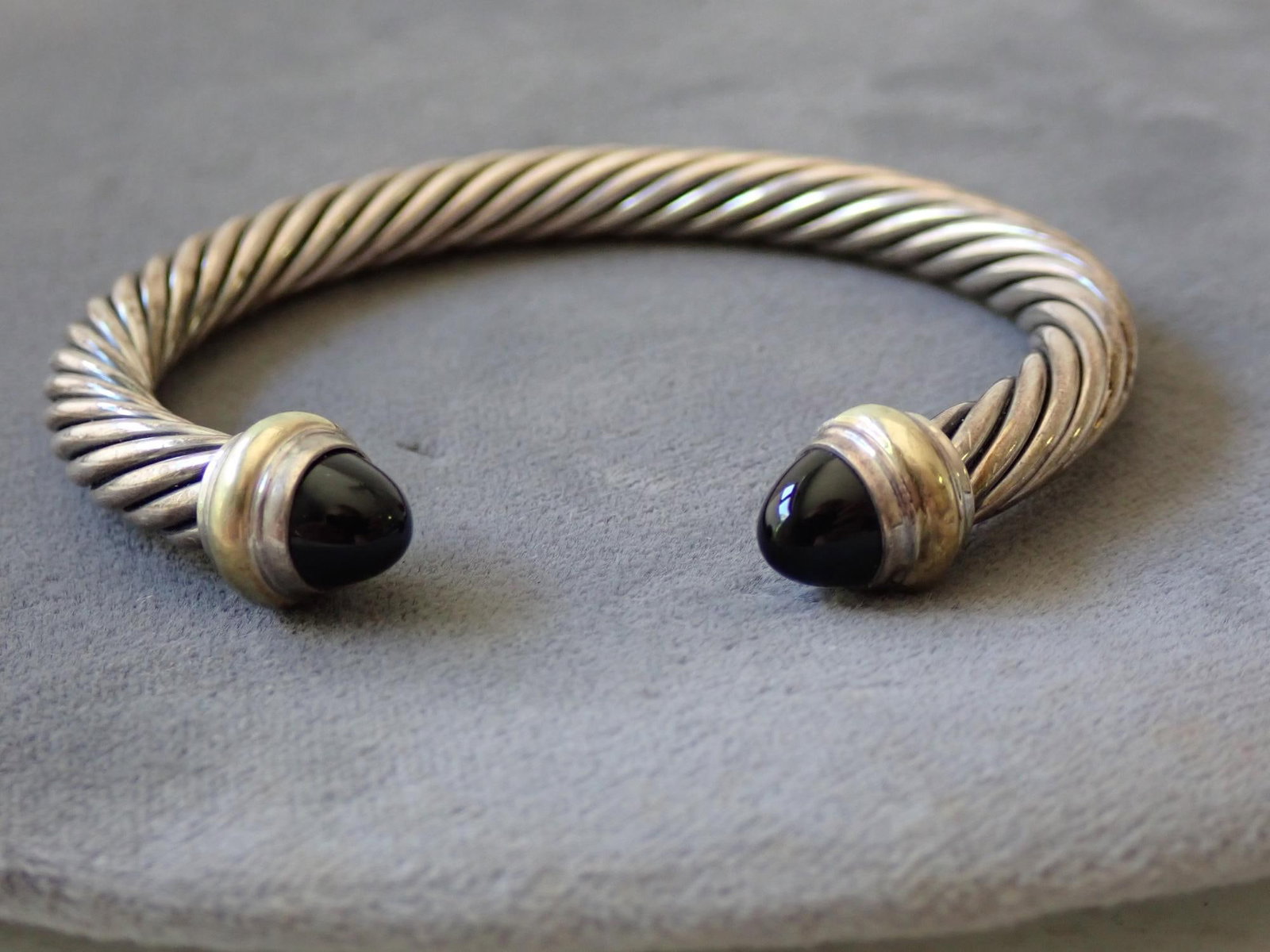 David Yurman Bracelet with Onyx Stones: David Yurman Bracelet with Onyx Stones