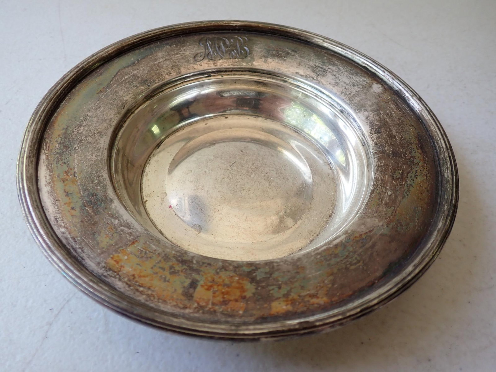 S. Kirk & Sons 925/1000 304 Bowl 6 1/2": Monogrammed. 5.1 troy ounces.
