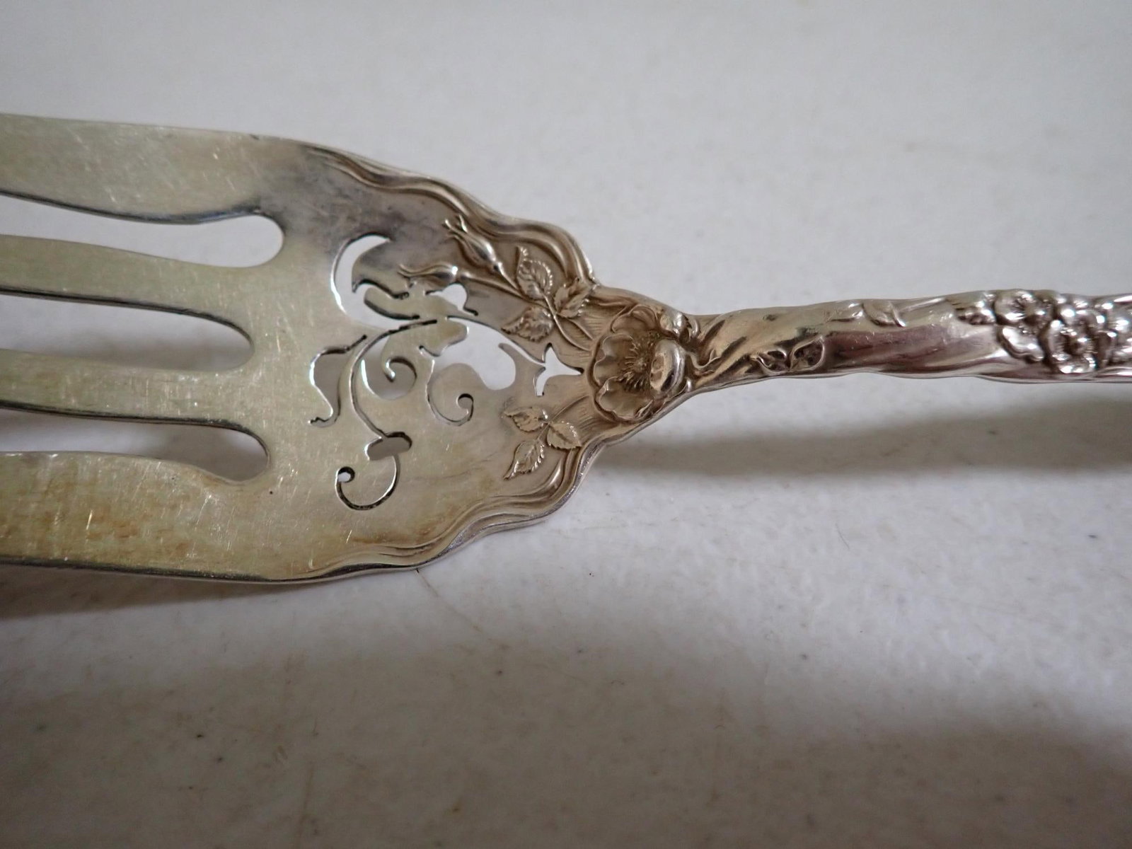 2 Sterling Serving Forks - 4