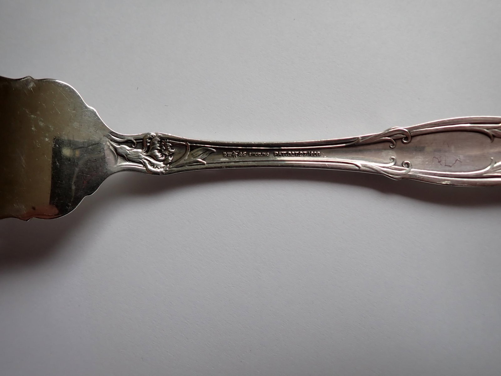 Wallace Carnation Sterling 8 1/2" Serving Fork - 5