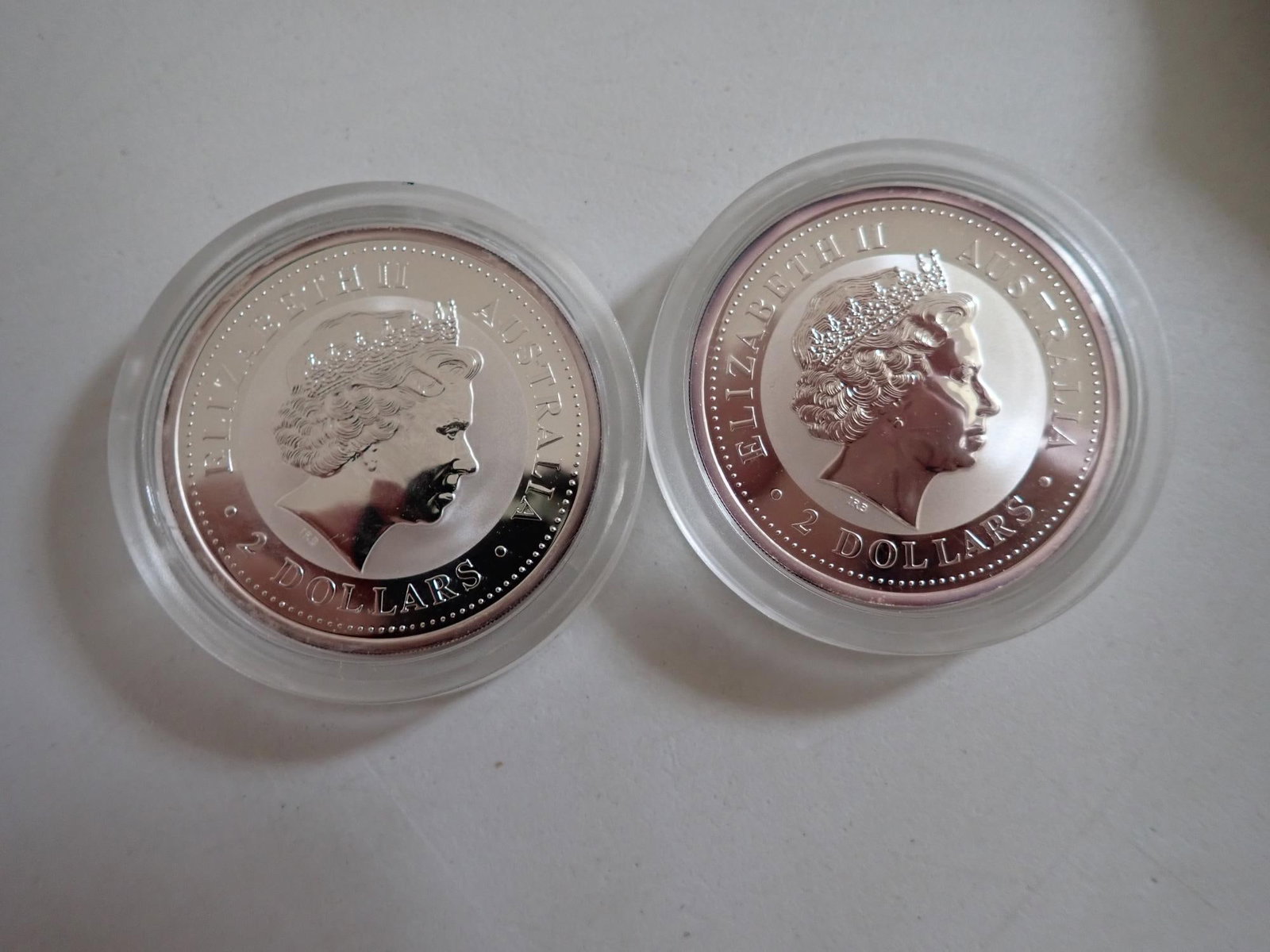 (2) 2001 Australian 2 ounce silver coins (1 of 7)