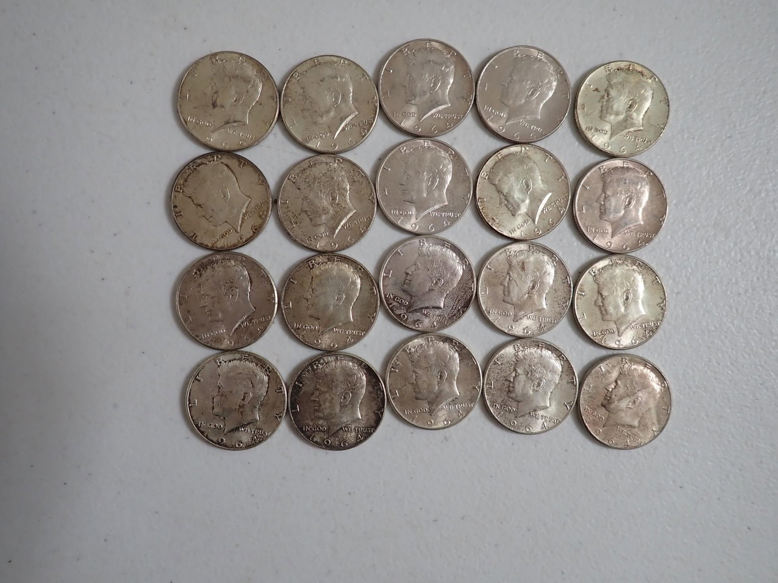 Roll of 1964 Silver Kennedy Half Dollars: Roll of 20 90% silver Halfs