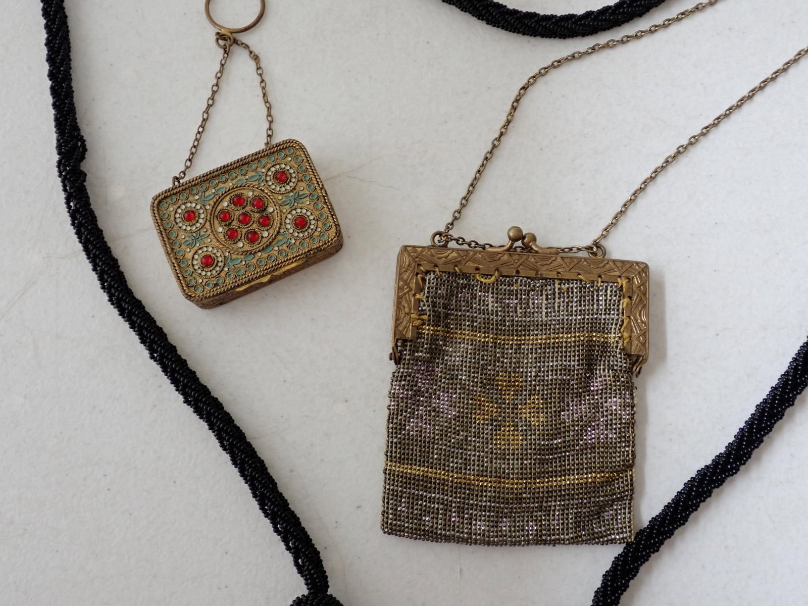 Mesh Purse, Beaded Flapper Necklace, Compact - 2