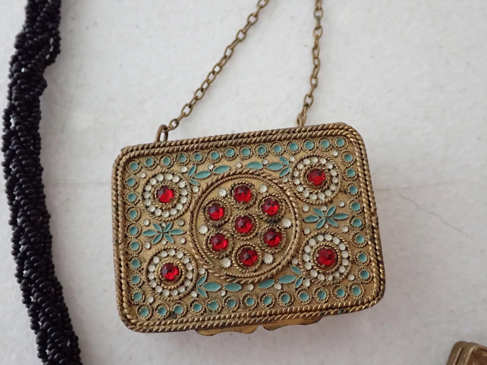 Mesh Purse, Beaded Flapper Necklace, Compact - 4