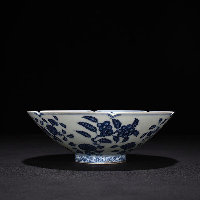 Chinese blue and white porcelain bowl: Size: Width 23 cm - Height 8 cm Materials: Porcelain Time Period: Ming dynasty Manufactured Date: Xuande Period Origin: China