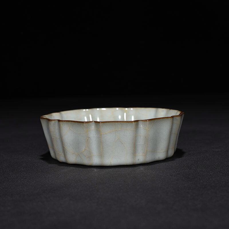 Chinese guan kiln porcelain washer (1 of 7)