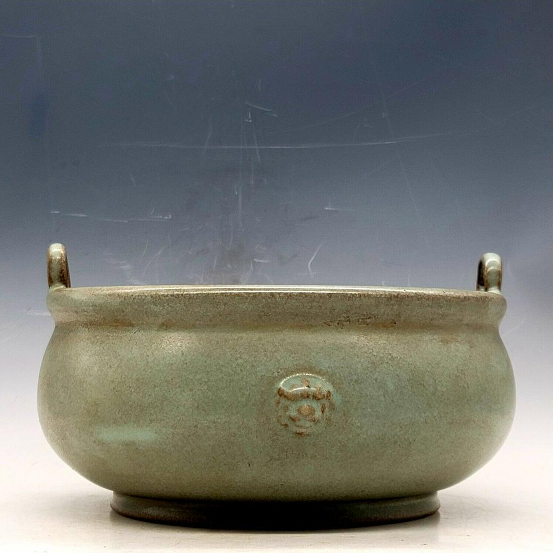 Chinese ru kiln porcelain incense burner (1 of 9)