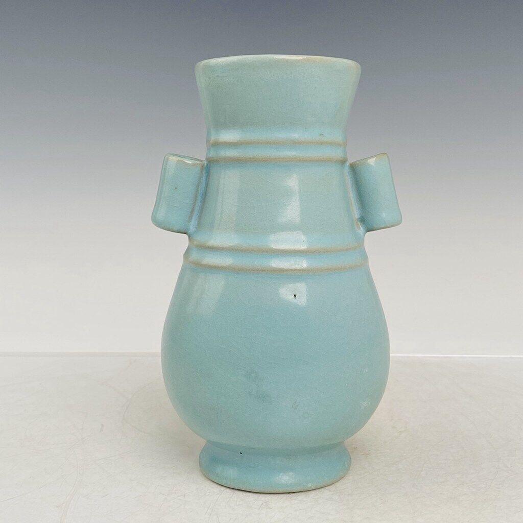 Chinese ru kiln porcelain vase (1 of 9)