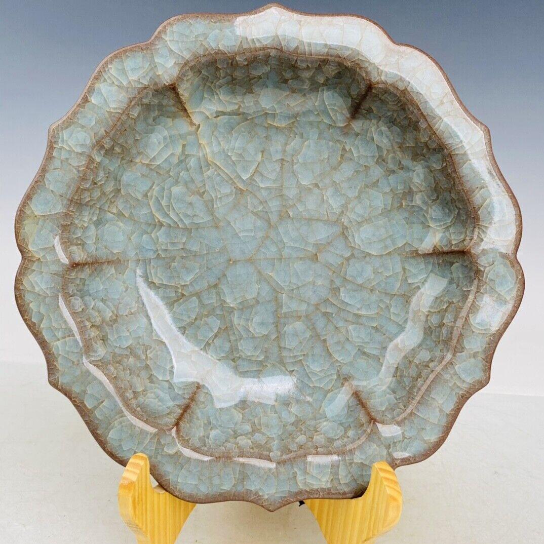 Chinese guan kiln porcelain washer: Size: Width 22 cm - Height 4.5 cm Materials: Porcelain Time Period: Song dynasty Manufactured Date: 10th-c Period Origin: China