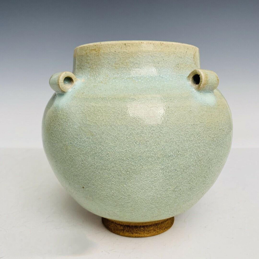 Chinese jun kiln porcelain jar (1 of 9)