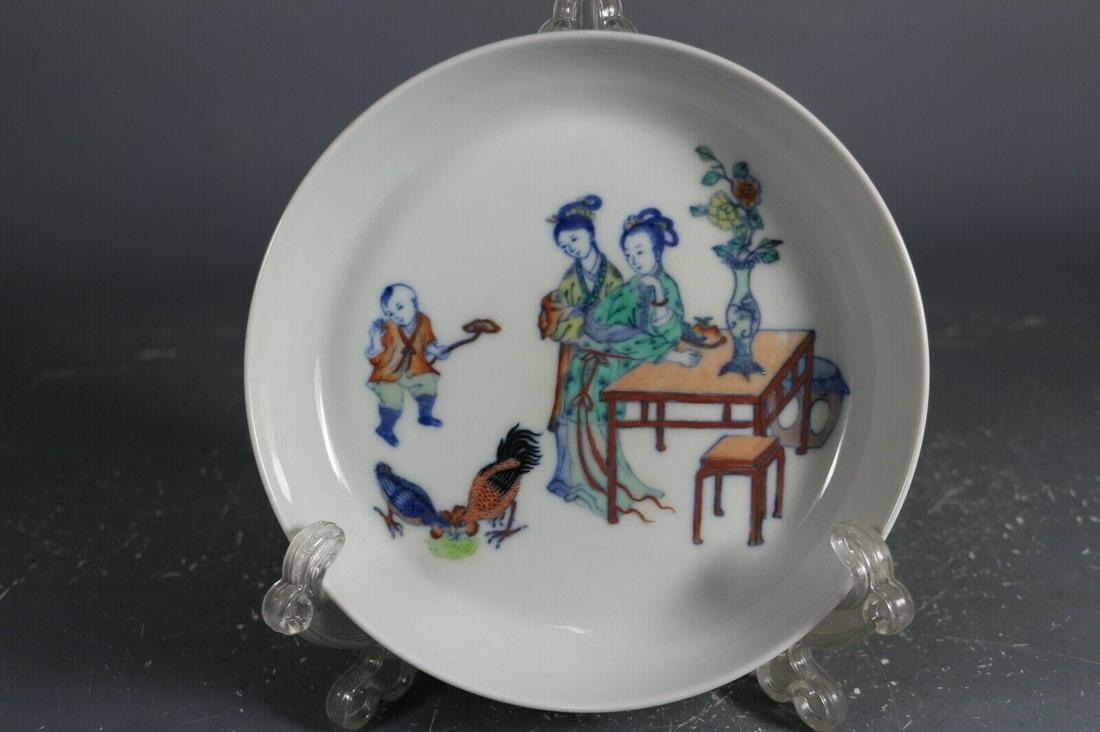 Chinese doucai porcelain plate (1 of 4)