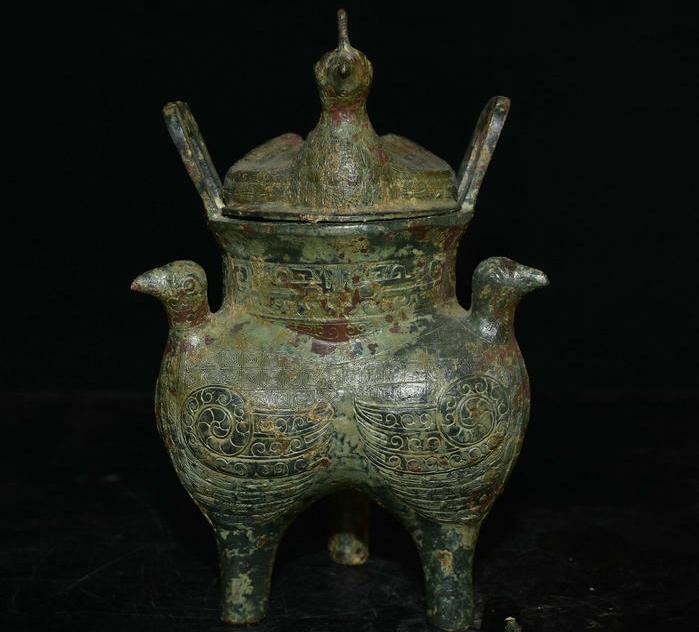 Chinese bronze ware incense burner (1 of 12)
