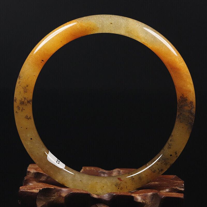 Chinese natural orange jade bangle: Size: Width 63 mm - Thickness 8 mm Materials: Natural jade Time Period: qing dynasty Manufactured Date: qing dynasty Origin: China